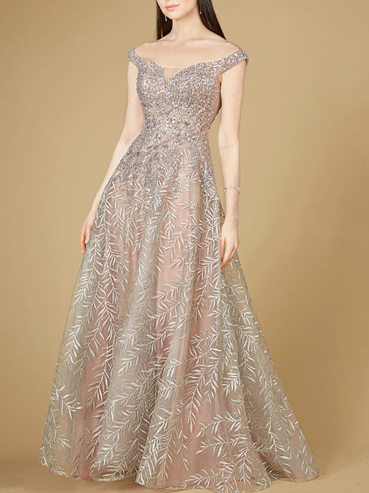 Vestido de gala de encaje con hombros descubiertos elegante