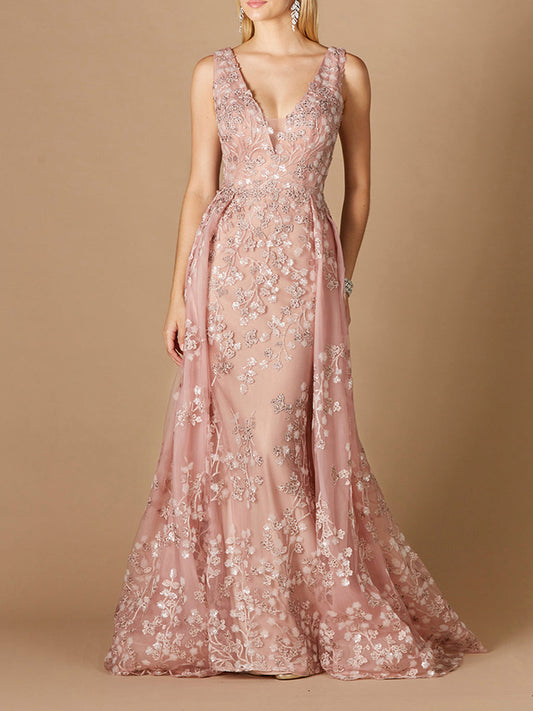 Vestido con sobrefalda de aplicaciones florales