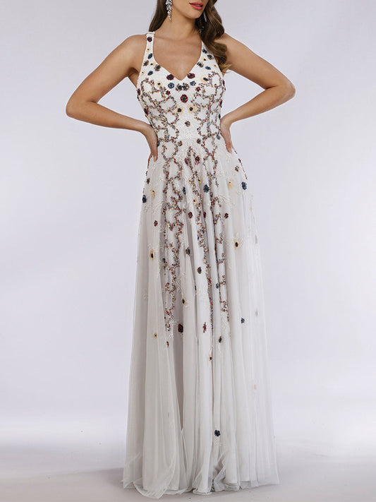 Lara 29544 - Vestido con pedrería, espalda cruzada al descubierto y falda fluida