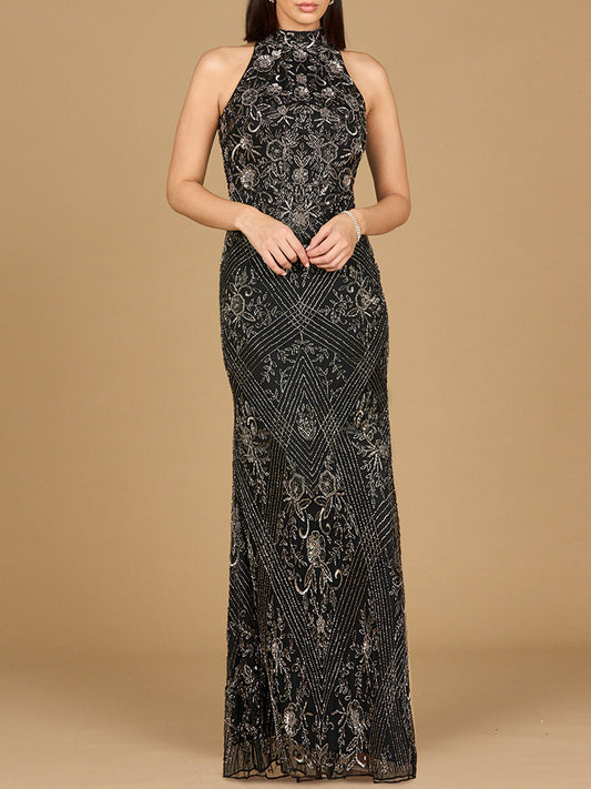 Vestido con cuello halter y pedrería